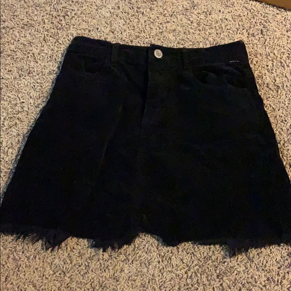 Black skirt!